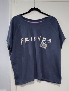 FRIENDS Logo Pullover Tee Navy Size 2X(18W-20W)